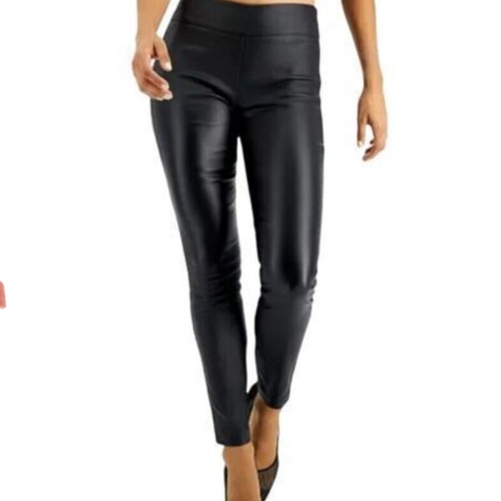 🟡🟡Bar III Black Faux Leather Leggings
